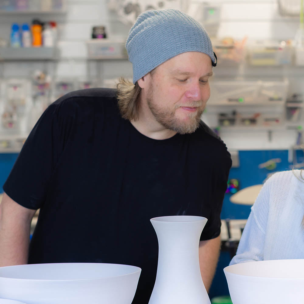 Pottery studio welcoming every personality type from MBTI to Enneagram